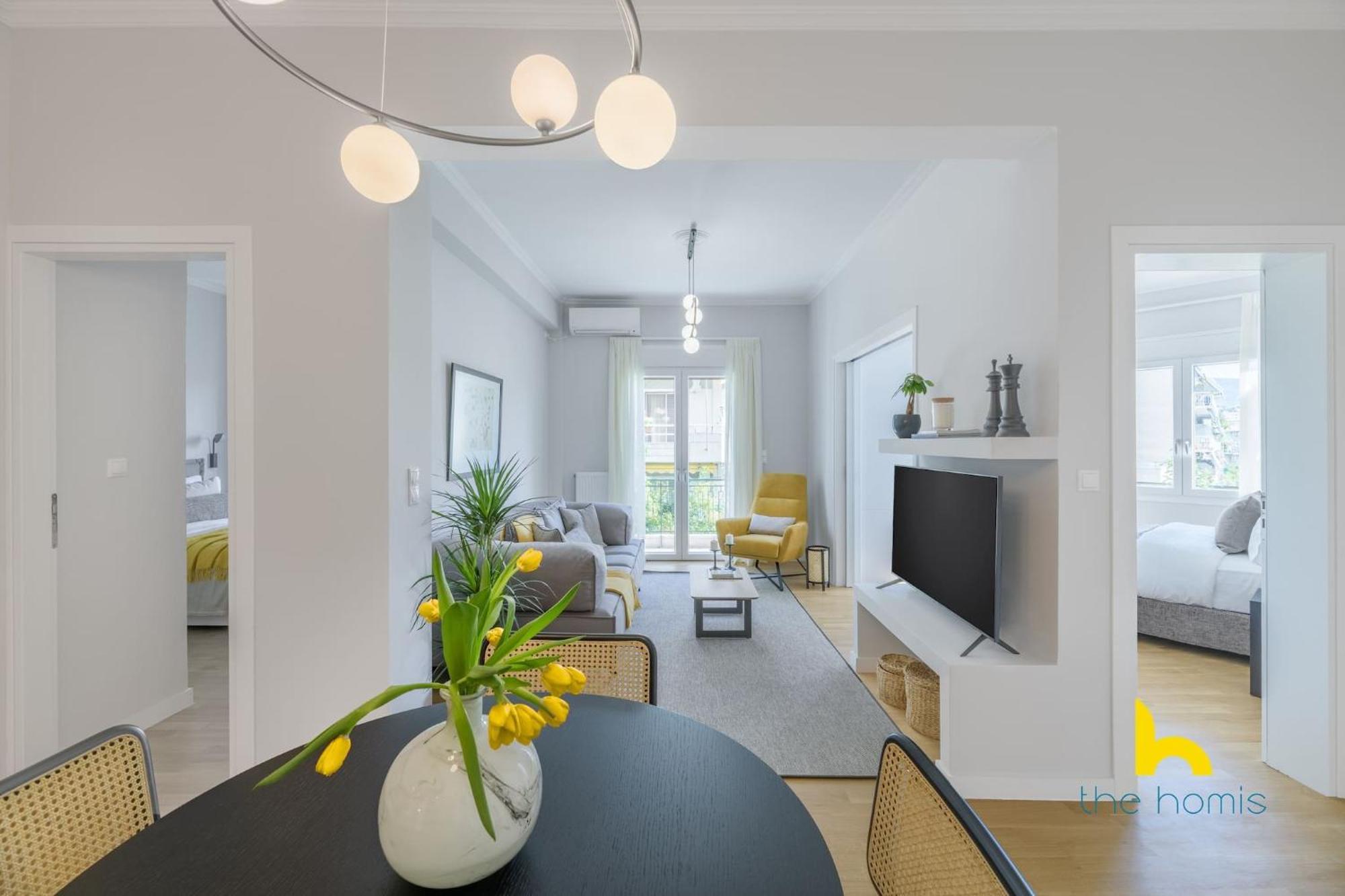 Sun-Splashed 2-Bdr Corner Apartment With Hillside Views! 雅典 外观 照片